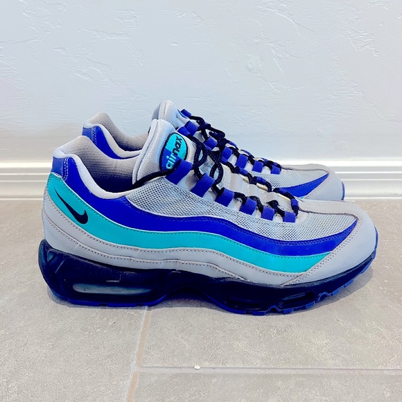 Nike Air Max 95, Wolf Grey Grape, Size 11 Men’s - Picture 4 of 4